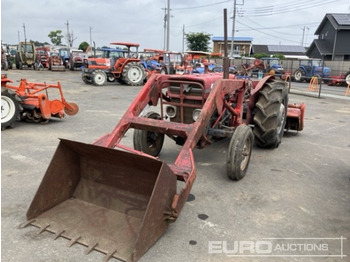 Tracteur agricole Massey Ferguson 135: photos 2