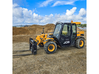 Chariot télescopique JCB