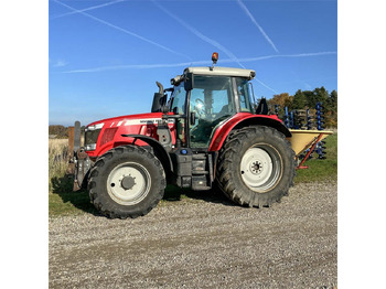 Tracteur agricole MASSEY FERGUSON