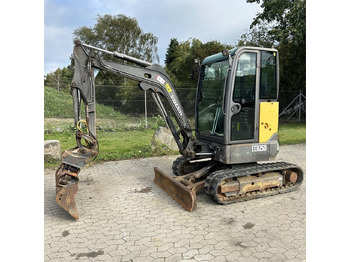 Mini pelle VOLVO ECR25D