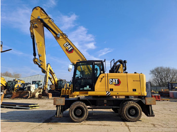 Pelle sur pneus CATERPILLAR MH3024