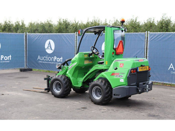 Chargeuse sur pneus neuf Avant 735i TDL: photos 4