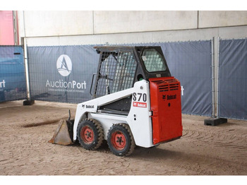 Chargeuse sur pneus Bobcat S70: photos 3