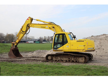 Pelle sur chenille Etec 818 RLC: photos 3