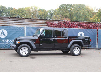 Voiture JEEP