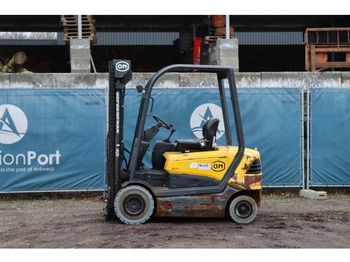 Chariot élévateur électrique OM