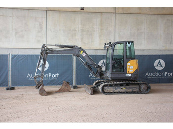 Pelle sur chenille VOLVO ECR50D