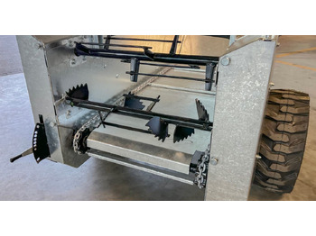 Epandeur à fumier neuf Cynkomet Rozrzutnik obornika 800 kg / Miststreuer Mini / SPREADER N-200: photos 4 Epandeur à fumier neuf Cynkomet Rozrzutnik obornika 800 kg / Miststreuer Mini / SPREADER N-200: photos 4