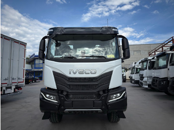 Châssis cabine IVECO AD410T50 T-WAY 8x4 E6 (Chassis): photos 3