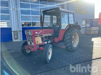 Tracteur agricole CASE IH