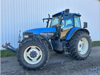 Tracteur agricole NEW HOLLAND TM