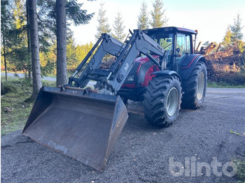 Tracteur agricole VALTRA N141
