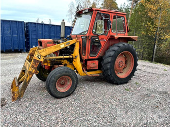 Tracteur agricole VOLVO