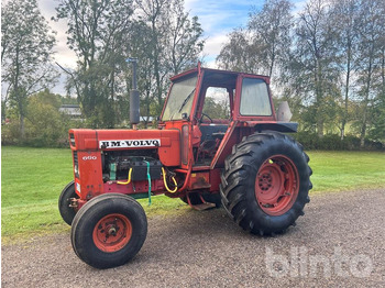 Tracteur agricole VOLVO