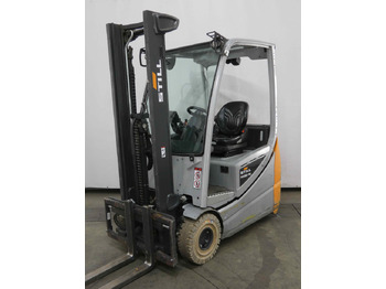 Chariot élévateur électrique STILL RX20