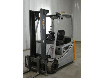 Chariot élévateur électrique STILL RX20