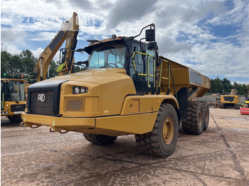 Tombereau articulé CATERPILLAR 730