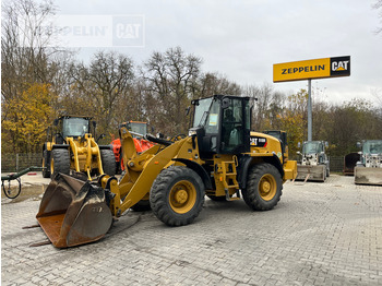 Chargeuse sur pneus CATERPILLAR