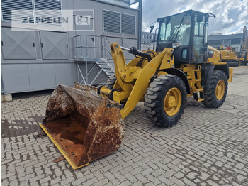 Chargeuse sur pneus CATERPILLAR