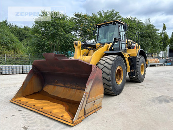 Chargeuse sur pneus CATERPILLAR 966M