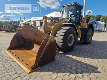 Chargeuse sur pneus CATERPILLAR 966M