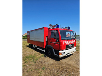 Camion de pompier MAN 8.163