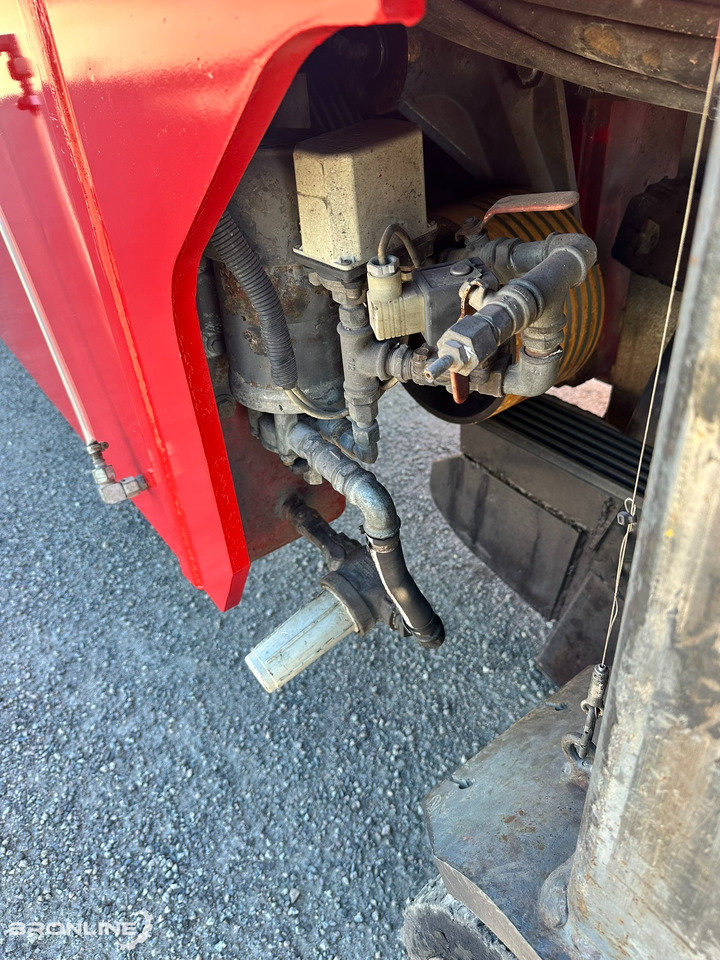 Fraiseuse à froid 2003 Wirtgen W600DC Asfaldifrees 0,6m: photos 10