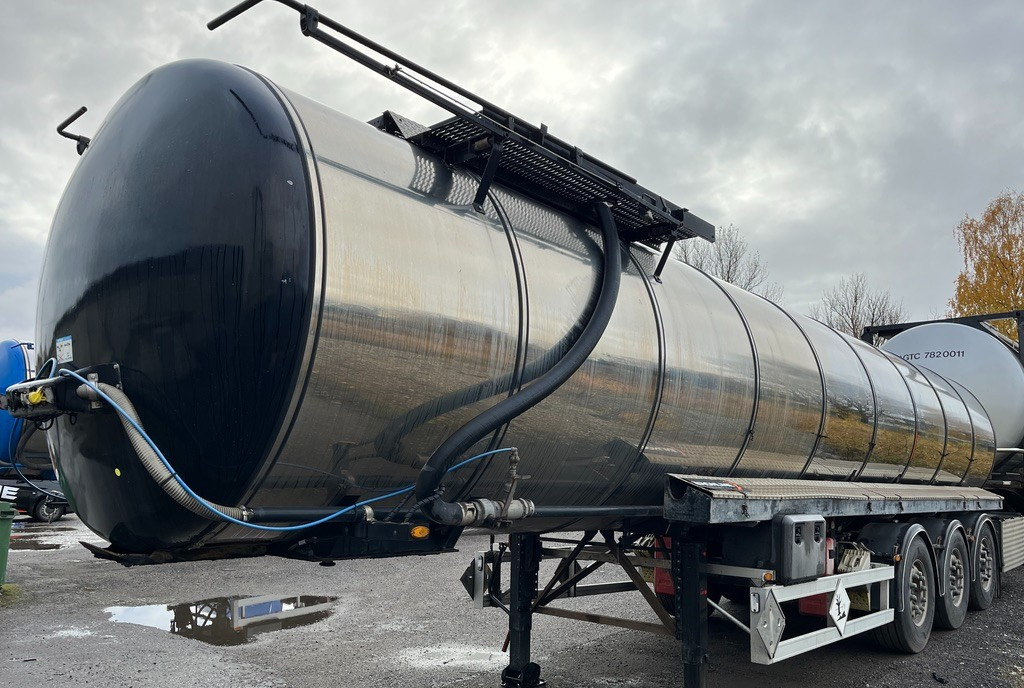 2009 KÄSSBOHRER STS32 ADR tanker semi-trailer - Semi-remorque citerne: photos 2 2009 KÄSSBOHRER STS32 ADR tanker semi-trailer - Semi-remorque citerne: photos 2