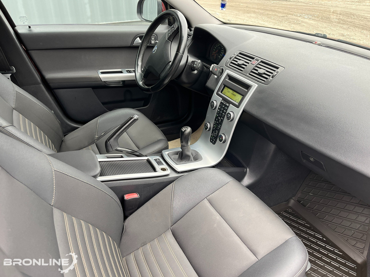 Voiture 2010 Volvo V50 Facelift 1.6 80kW: photos 13