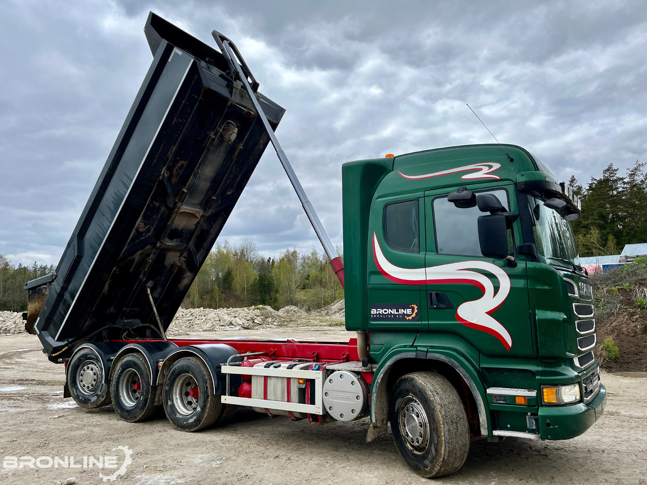 2013 V8 SCANIA R560 8X4 Tipper/Kallur/Retarder - Camion benne: photos 4 2013 V8 SCANIA R560 8X4 Tipper/Kallur/Retarder - Camion benne: photos 4