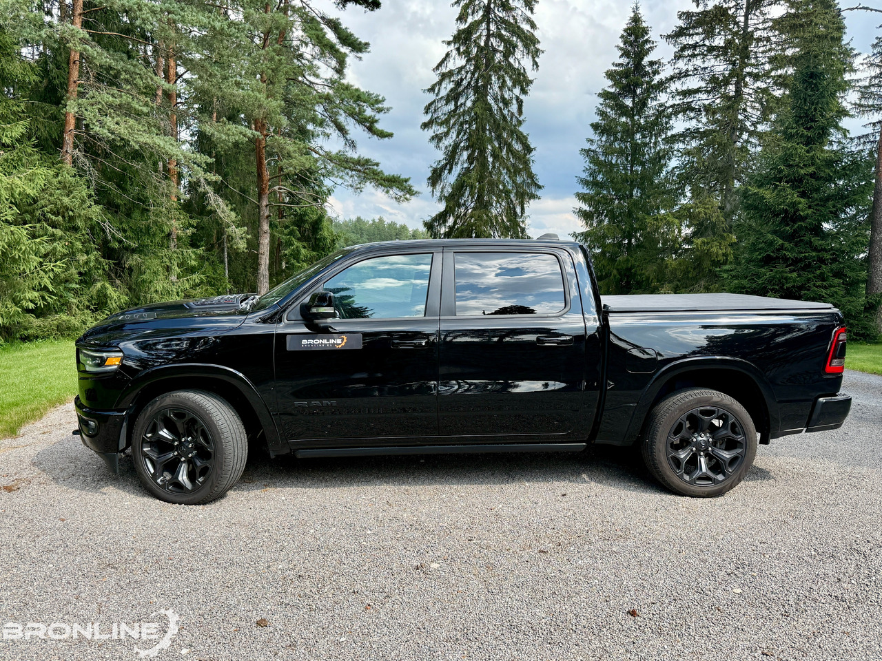 2021 RAM 1500 Limited 3.0d 194kW Crew Cab 4X4 N1 - Pick-up: photos 3 2021 RAM 1500 Limited 3.0d 194kW Crew Cab 4X4 N1 - Pick-up: photos 3