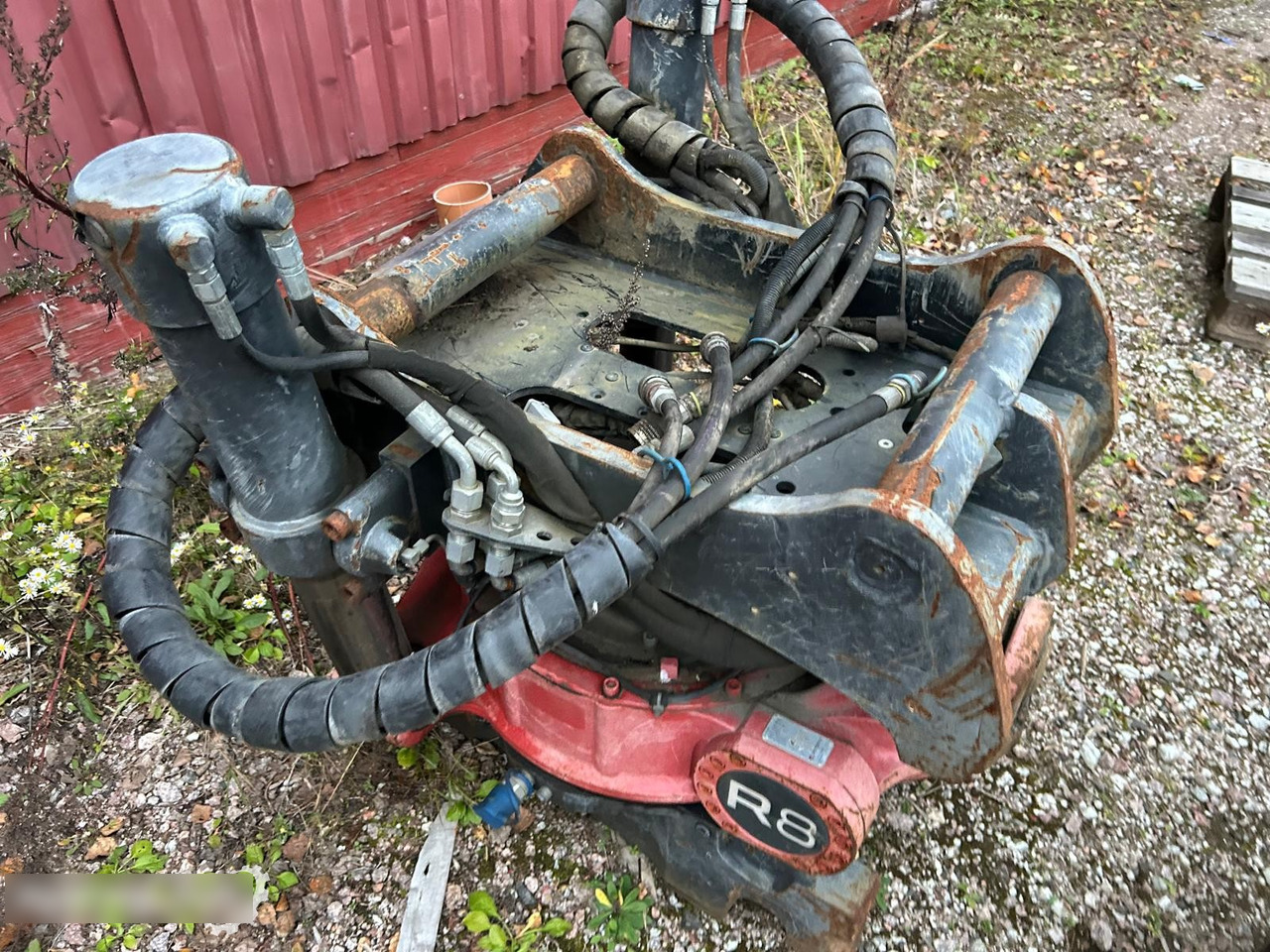 Rototilt R8 tiltrotator S70 - Tiltrotator: photos 1 Rototilt R8 tiltrotator S70 - Tiltrotator: photos 1