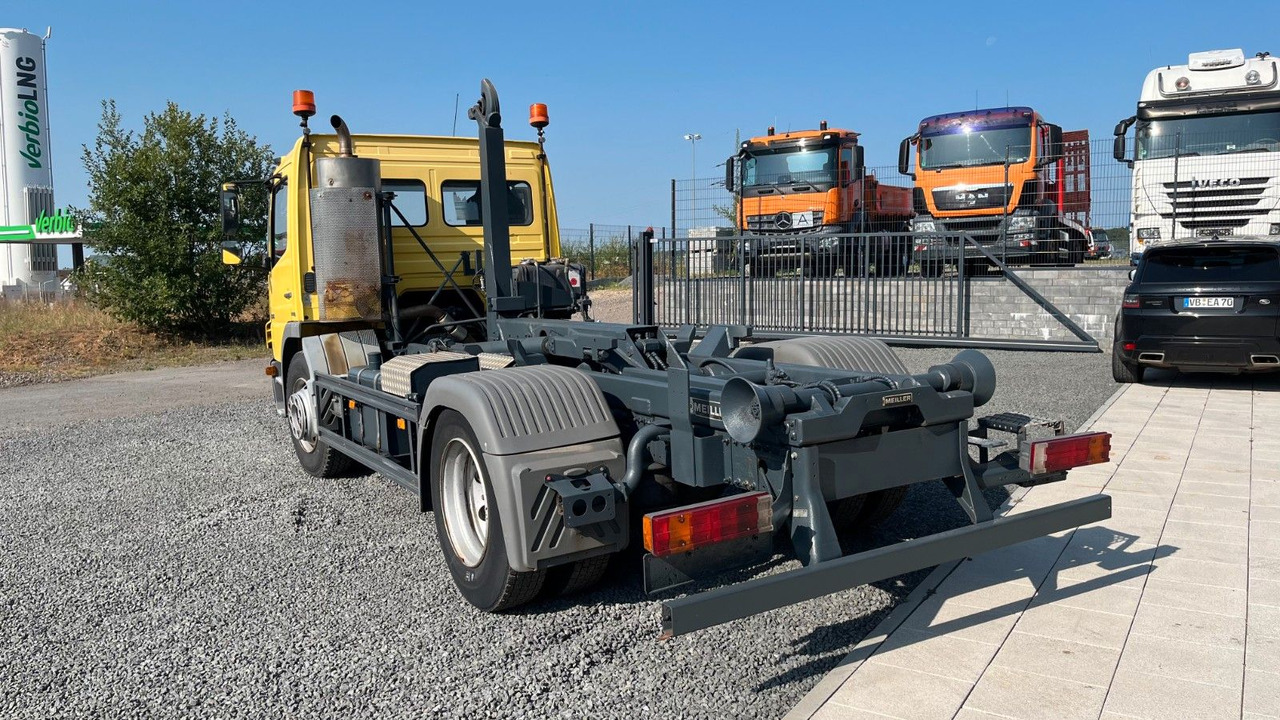 Mercedes-Benz 1318 1218 Abrollkipper Mercedes-Benz 1318 1218 Abrollkipper - Camion ampliroll: photos 5 Mercedes-Benz 1318 1218 Abrollkipper Mercedes-Benz 1318 1218 Abrollkipper - Camion ampliroll: photos 5