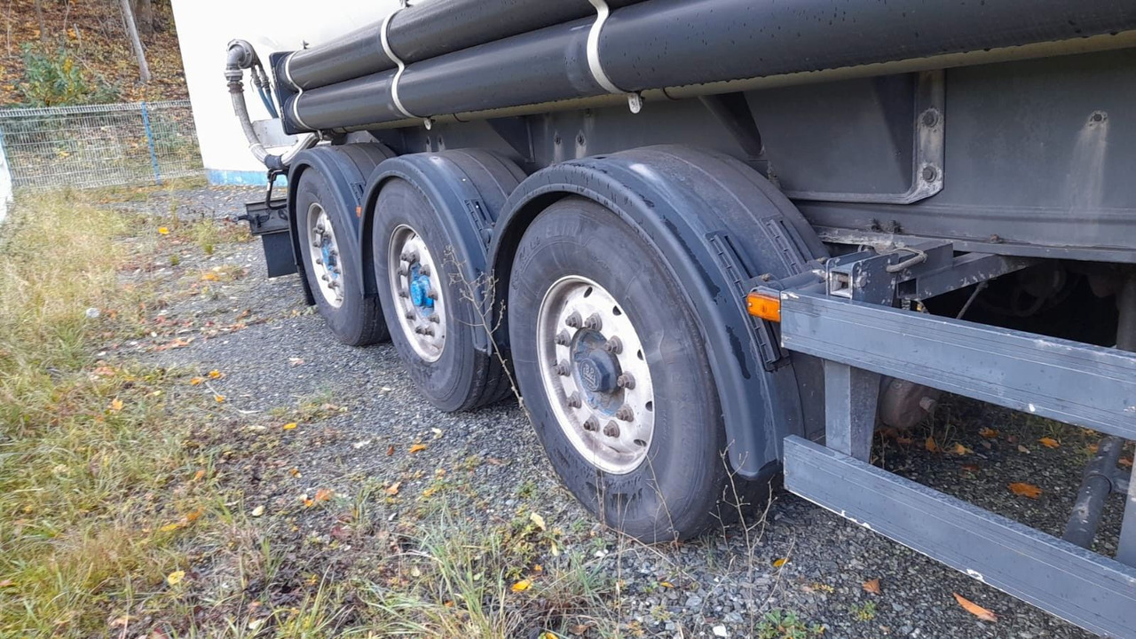 Spitzer SK 2753 CAL 53m³ Kippsilo - Citerne pulvérulente: photos 5 Spitzer SK 2753 CAL 53m³ Kippsilo - Citerne pulvérulente: photos 5