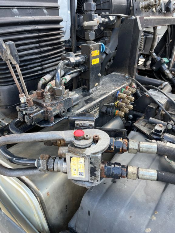MAN TGS 33.480 6x4 Wechselsystem - Camion benne: photos 4 MAN TGS 33.480 6x4 Wechselsystem - Camion benne: photos 4
