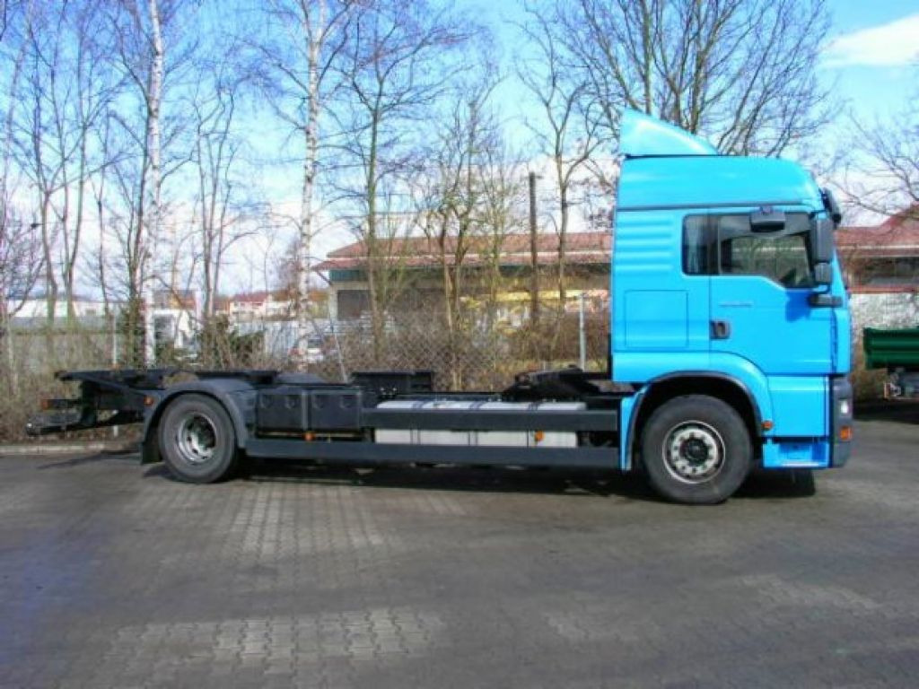 MAN 18.410 TGA2 Achs BDF- LKW - Camion porte-conteneur/ Caisse mobile: photos 5 MAN 18.410 TGA2 Achs BDF- LKW - Camion porte-conteneur/ Caisse mobile: photos 5