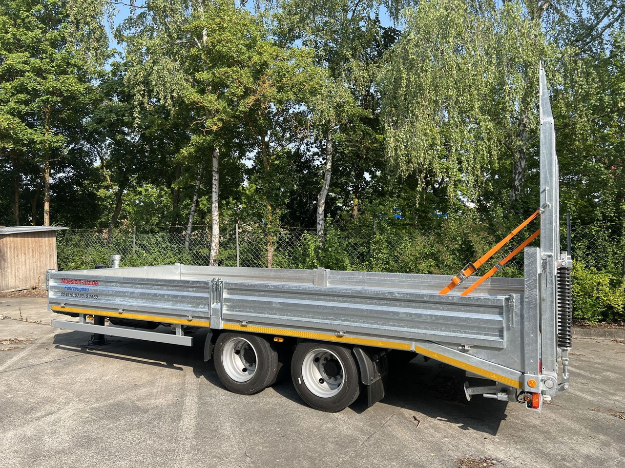 Möslein 14,4 t TandemtiefladerNeufahrzeug - Remorque porte-engin surbaissée: photos 2 Möslein 14,4 t TandemtiefladerNeufahrzeug - Remorque porte-engin surbaissée: photos 2