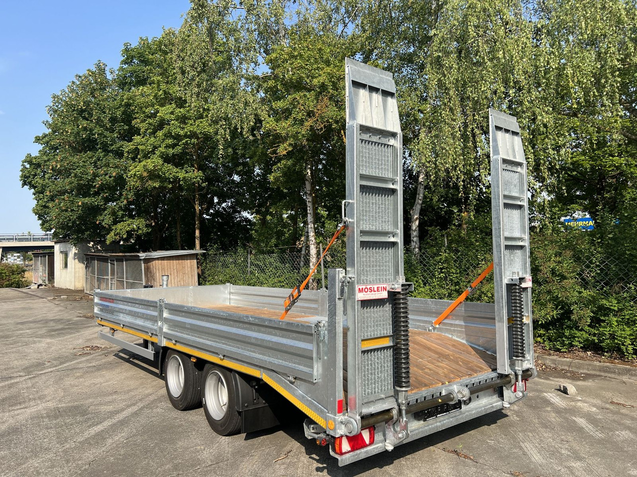 Möslein 14,4 t TandemtiefladerNeufahrzeug - Remorque porte-engin surbaissée: photos 5 Möslein 14,4 t TandemtiefladerNeufahrzeug - Remorque porte-engin surbaissée: photos 5