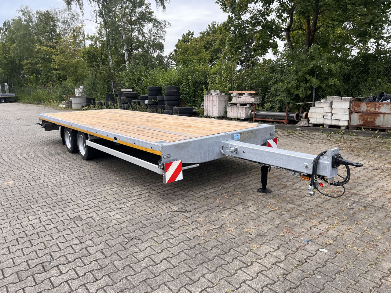 Möslein THT 11 G Ausziehbar 11,9 t Tandemanhänger- Tieflader, ausziehbar - Remorque plateau: photos 2 Möslein THT 11 G Ausziehbar 11,9 t Tandemanhänger- Tieflader, ausziehbar - Remorque plateau: photos 2