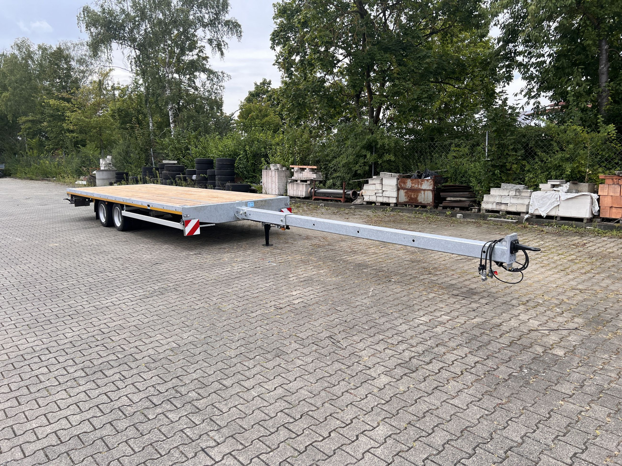 Möslein THT 11 G Ausziehbar 11,9 t Tandemanhänger- Tieflader, ausziehbarLuftgefedert - Remorque plateau: photos 5 Möslein THT 11 G Ausziehbar 11,9 t Tandemanhänger- Tieflader, ausziehbarLuftgefedert - Remorque plateau: photos 5