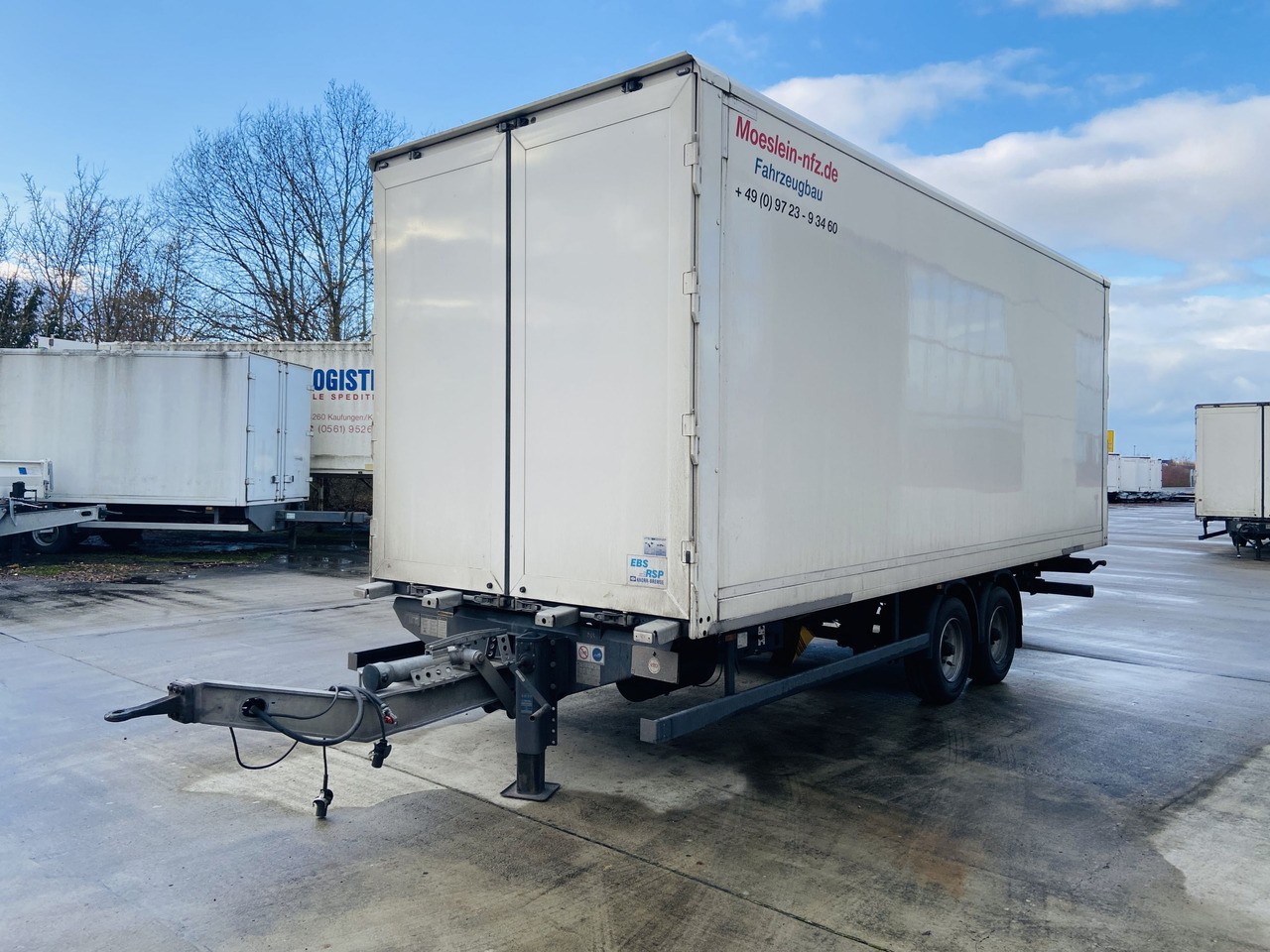 Remorque fourgon Möslein TKO 105 D 7m weiß Tandem- Koffer, Durchladbar, Neuwertig: photos 8 Remorque fourgon Möslein TKO 105 D 7m weiß Tandem- Koffer, Durchladbar, Neuwertig: photos 8