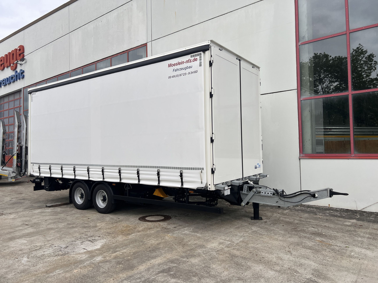 Möslein TPS 105 D-L Planenanhänger, Ladebordwand + Durchladbar neuwertig - Remorque rideaux coulissants: photos 5 Möslein TPS 105 D-L Planenanhänger, Ladebordwand + Durchladbar neuwertig - Remorque rideaux coulissants: photos 5