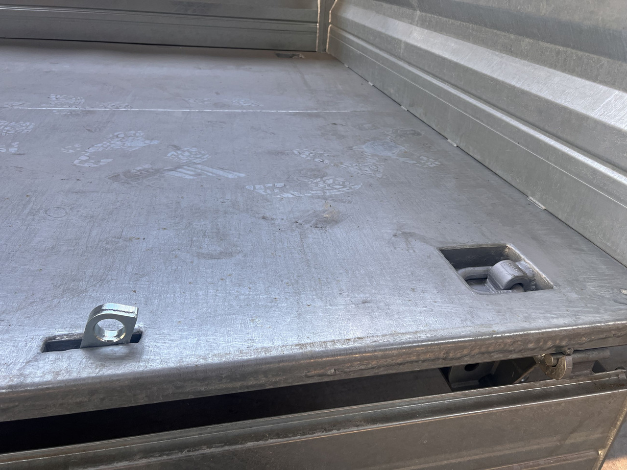 Möslein TTD 14 Schwebheim 14 t Tandemkipper Tieflader Breite Reifen-- Neufahrzeug -- - Remorque benne: photos 3 Möslein TTD 14 Schwebheim 14 t Tandemkipper Tieflader Breite Reifen-- Neufahrzeug -- - Remorque benne: photos 3