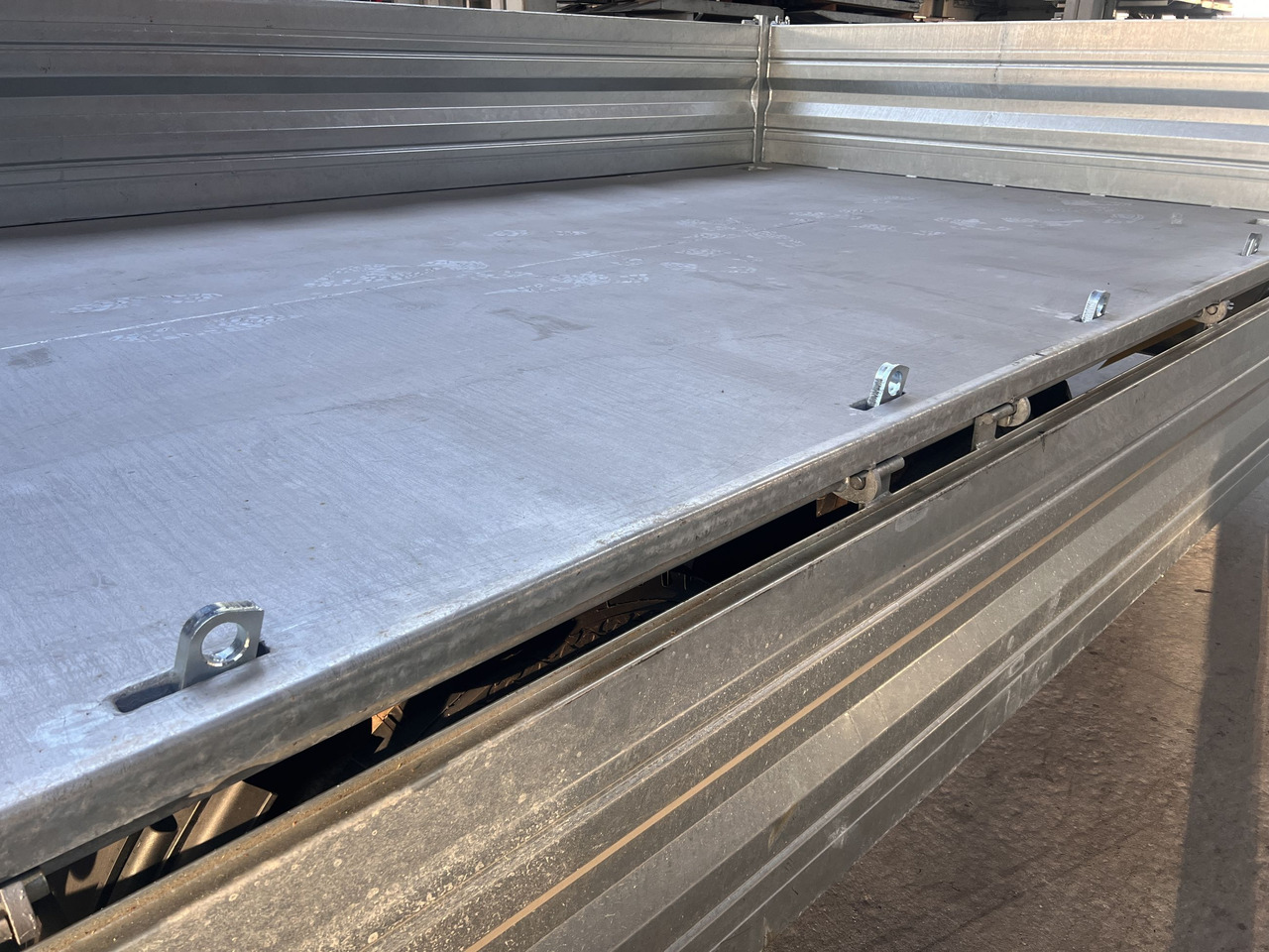 Möslein TTD 19 B neuer 19 t Tandemkipper- Tieflader - Remorque benne: photos 2 Möslein TTD 19 B neuer 19 t Tandemkipper- Tieflader - Remorque benne: photos 2