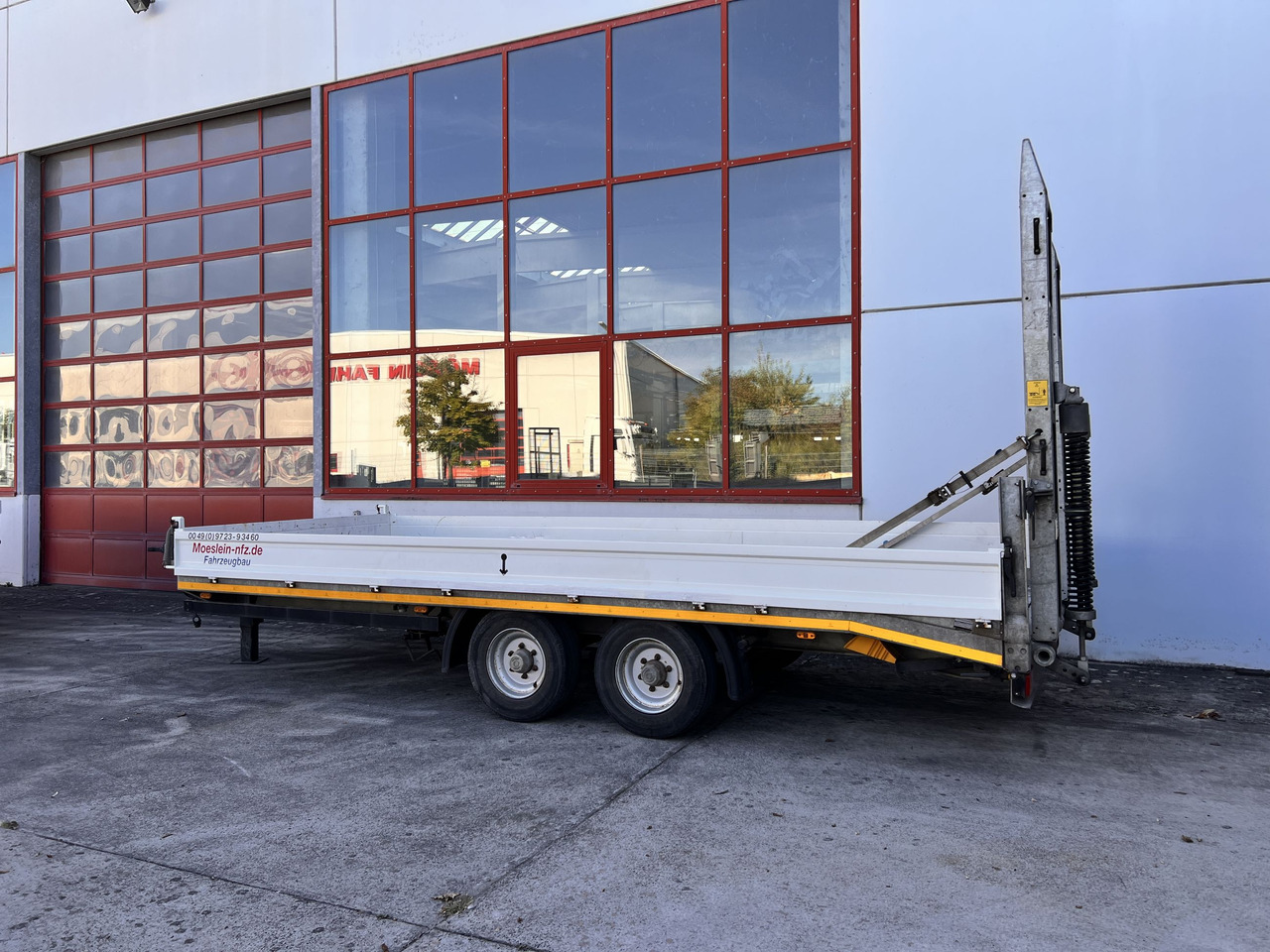 Möslein TTS 11 Schwebheim  Tandemtieflader - Remorque porte-engin surbaissée: photos 4 Möslein TTS 11 Schwebheim  Tandemtieflader - Remorque porte-engin surbaissée: photos 4