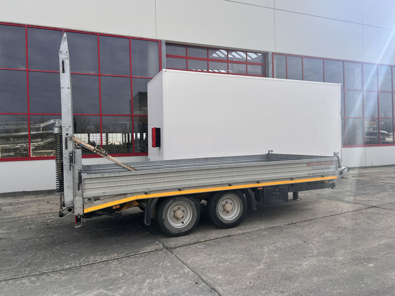 Möslein TTS 11 Schwebheim  Tandemtieflader, Breite Rampen, Wenig Benutzt - Remorque porte-engin surbaissée: photos 2 Möslein TTS 11 Schwebheim  Tandemtieflader, Breite Rampen, Wenig Benutzt - Remorque porte-engin surbaissée: photos 2