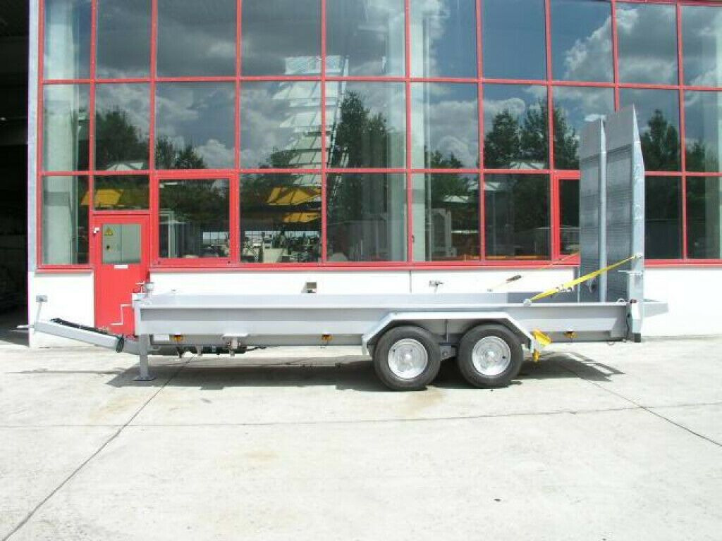 Möslein Tieflader für Fräsen breiten Rampen, Neu - Remorque porte-engin surbaissée: photos 3 Möslein Tieflader für Fräsen breiten Rampen, Neu - Remorque porte-engin surbaissée: photos 3