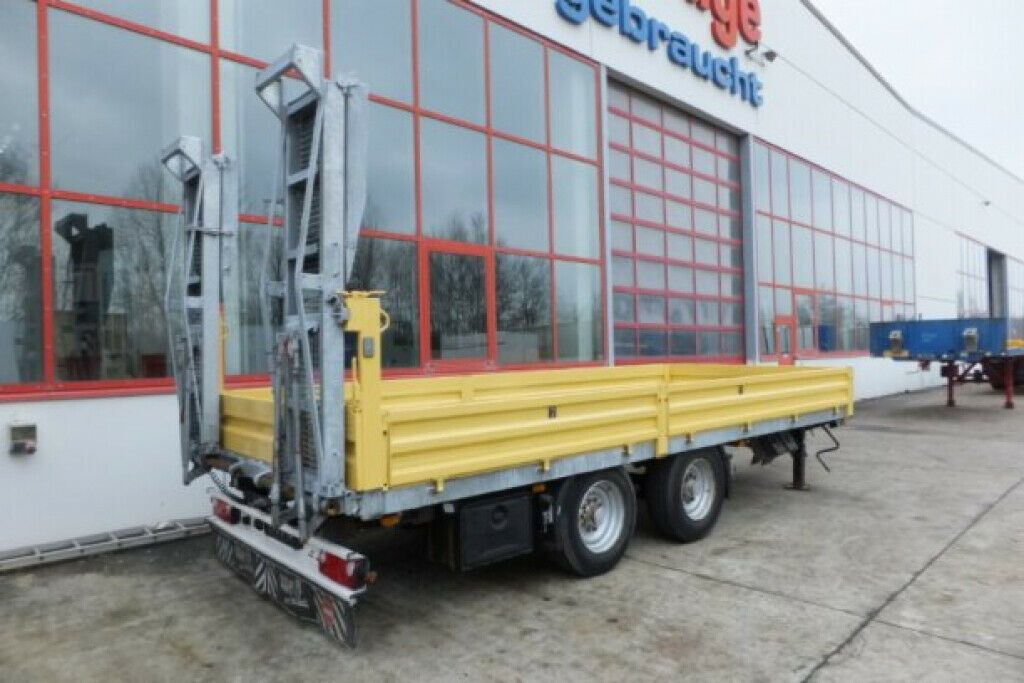 Obermaier 13,5 t Tandemtieflader - Remorque porte-engin surbaissée: photos 4 Obermaier 13,5 t Tandemtieflader - Remorque porte-engin surbaissée: photos 4