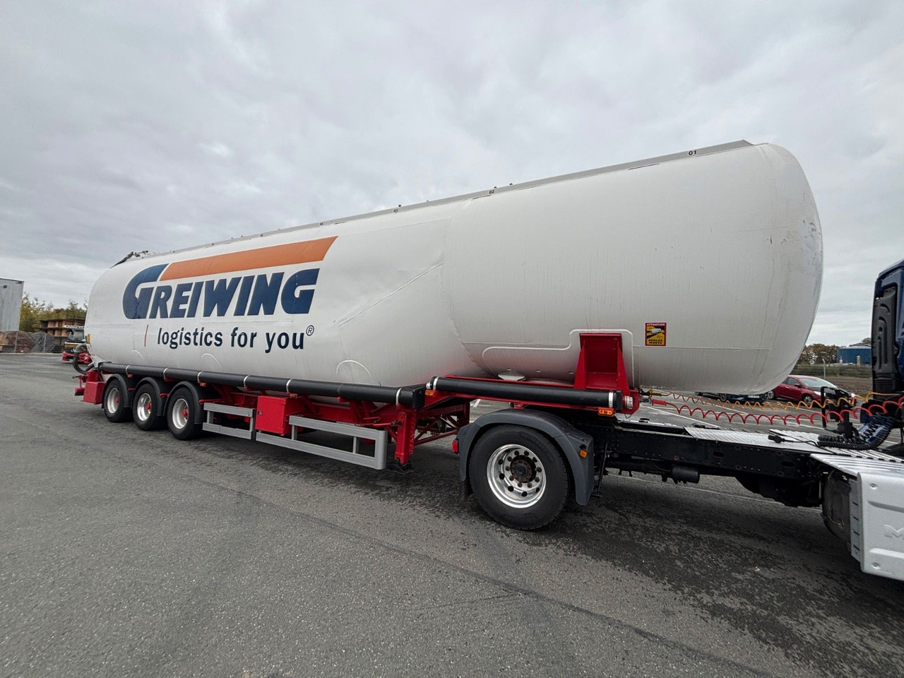 Kässbohrer SSK-90 mit E-Hydraulik - Citerne pulvérulente: photos 2 Kässbohrer SSK-90 mit E-Hydraulik - Citerne pulvérulente: photos 2