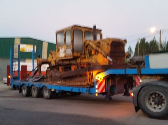 CATERPILLAR D7E - Bulldozer: photos 3 CATERPILLAR D7E - Bulldozer: photos 3